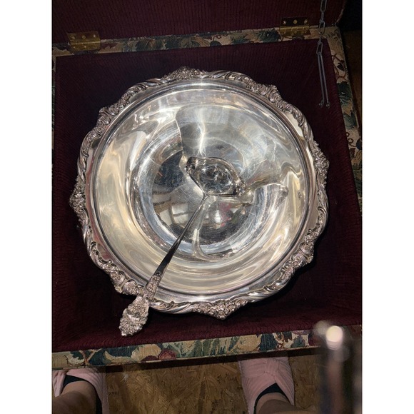 J Heritage 1847 Rogers Bros Silver Plated Punch Bowl Ladle Serving Set